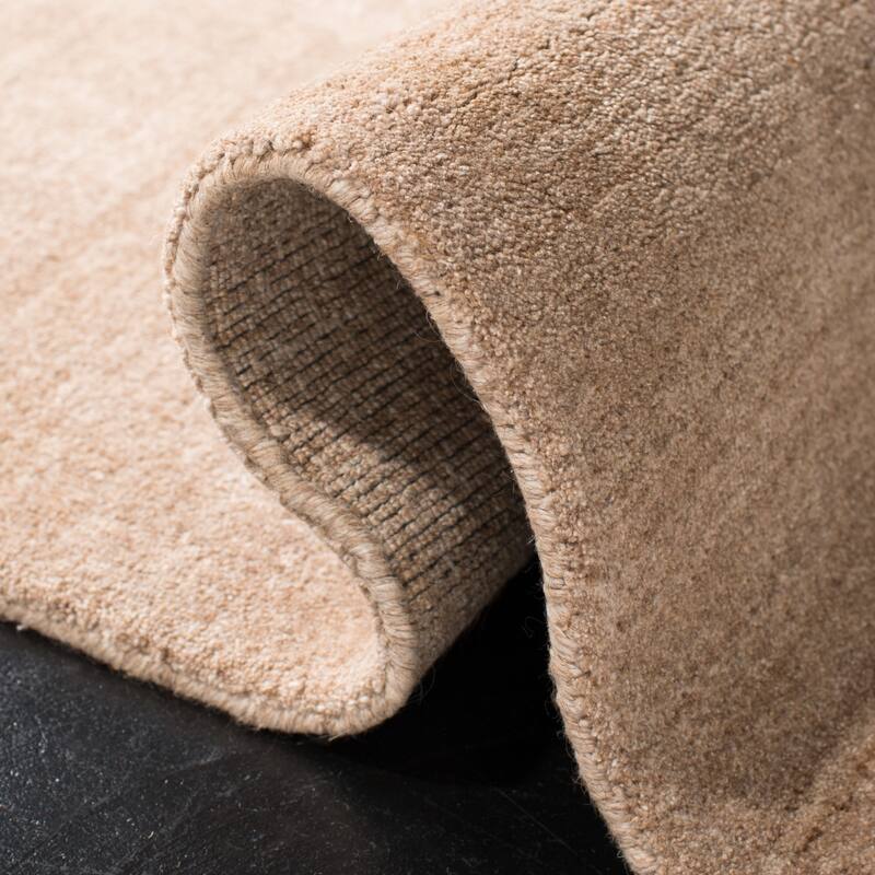 SAFAVIEH Handmade Mirage Frauke Modern Abstract Viscose Rug