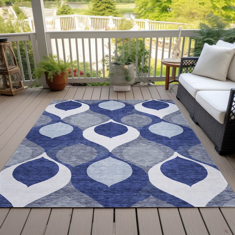 Machine Washable Indoor/ Outdoor Chantille Geo Contemporary Rug - Navy - 10' x 14'
