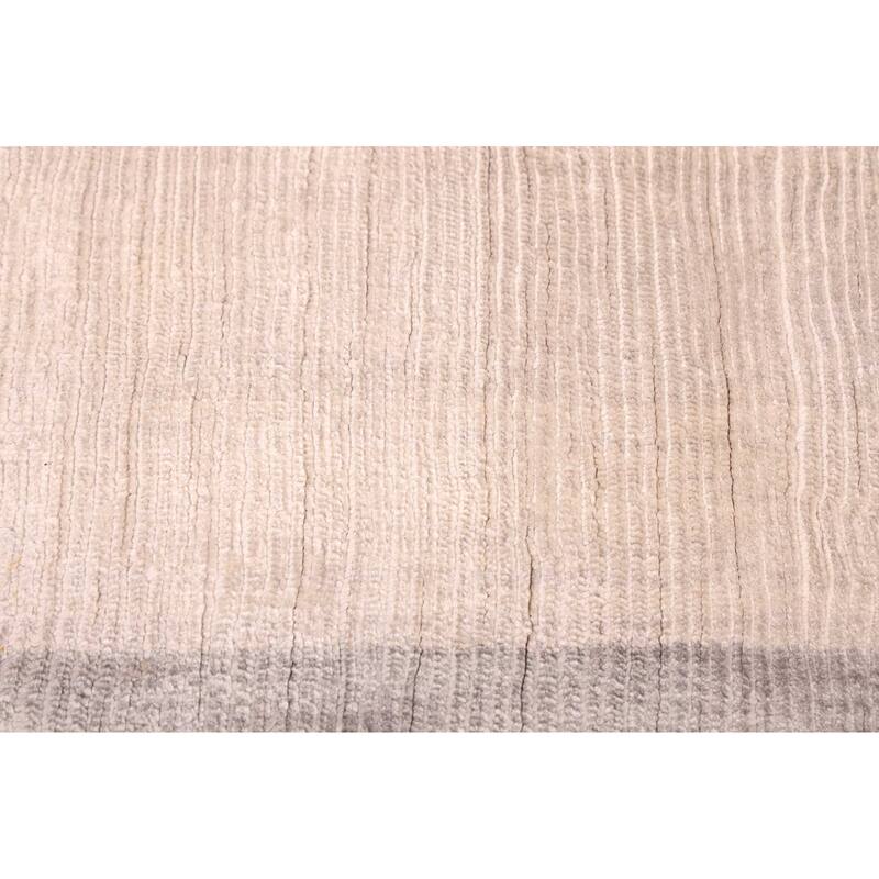 ECARPETGALLERY Hand Loomed Shimmer Light Grey Viscose Rug - 7'9 x 11'3