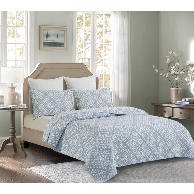 Leaves Jacquard Cotton Cover Quilt Set - Reversible and Machine Washable - Blue - 3 Piece - King
