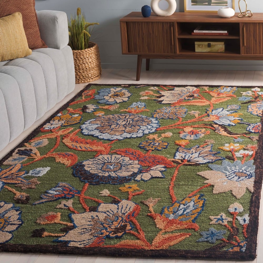 SAFAVIEH Handmade Jardin Rusa Country Floral Wool Rug