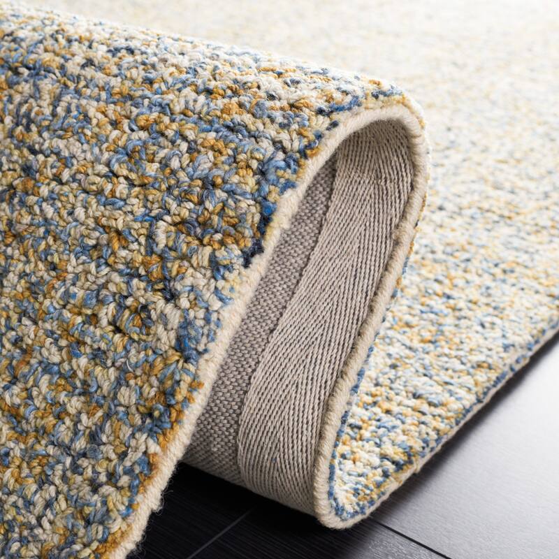 SAFAVIEH Handmade Abstract Behice Modern Wool Rug