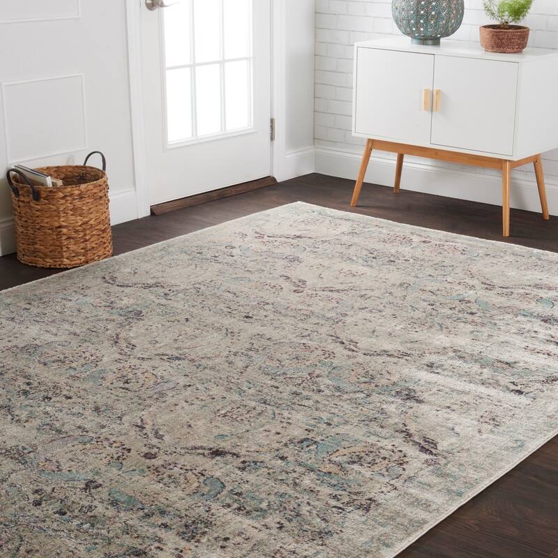 Alexander Home Contessa Traditional Damask Distressed Rug