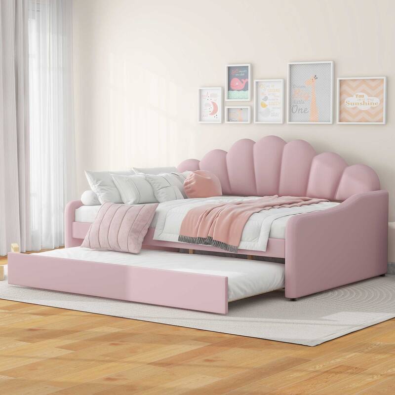 Full Size Velvet Daybed with Elegant Shell Backrest and Trundle, Sturdy Pine Wood Frame