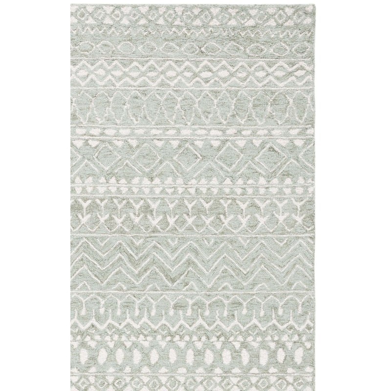 SAFAVIEH, Handmade Micro-Loop Fedosia Wool Rug