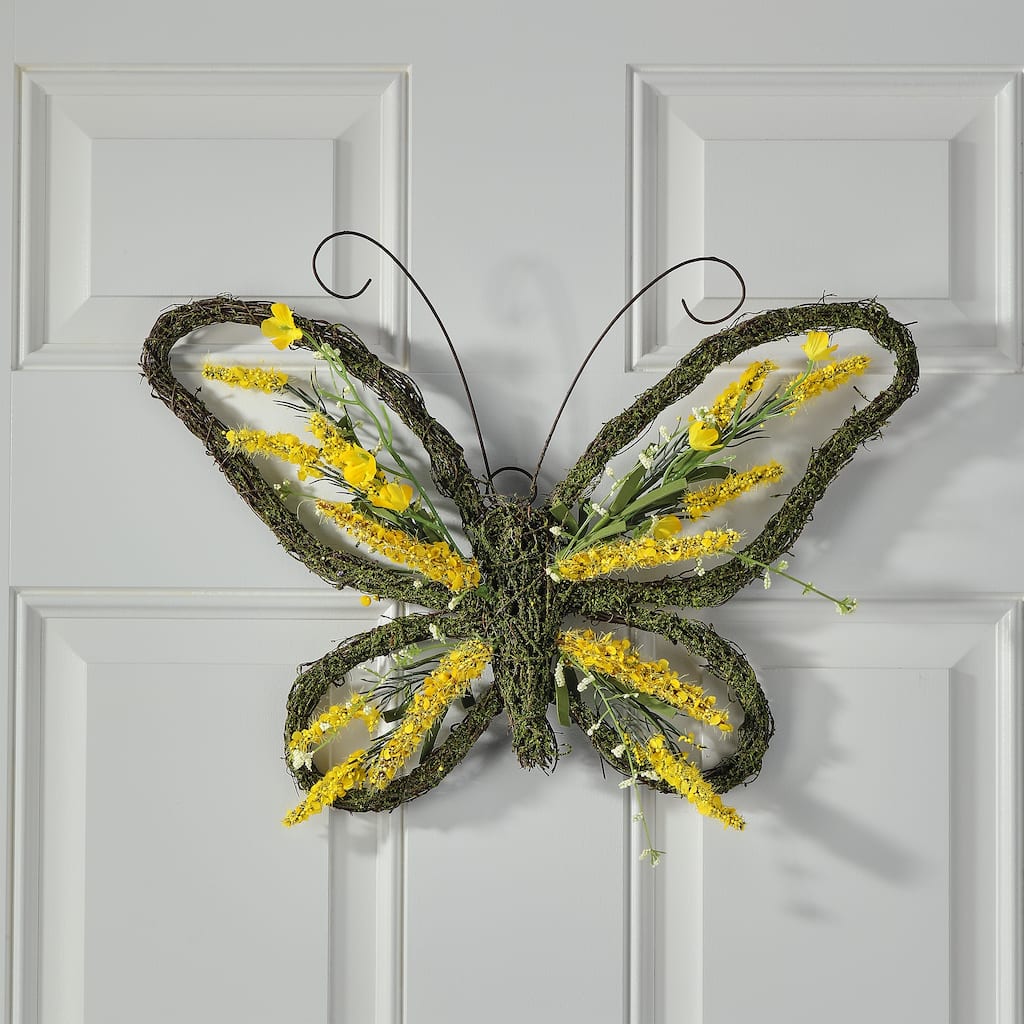 18" Floral Twig/Moss Butterfly Wreath