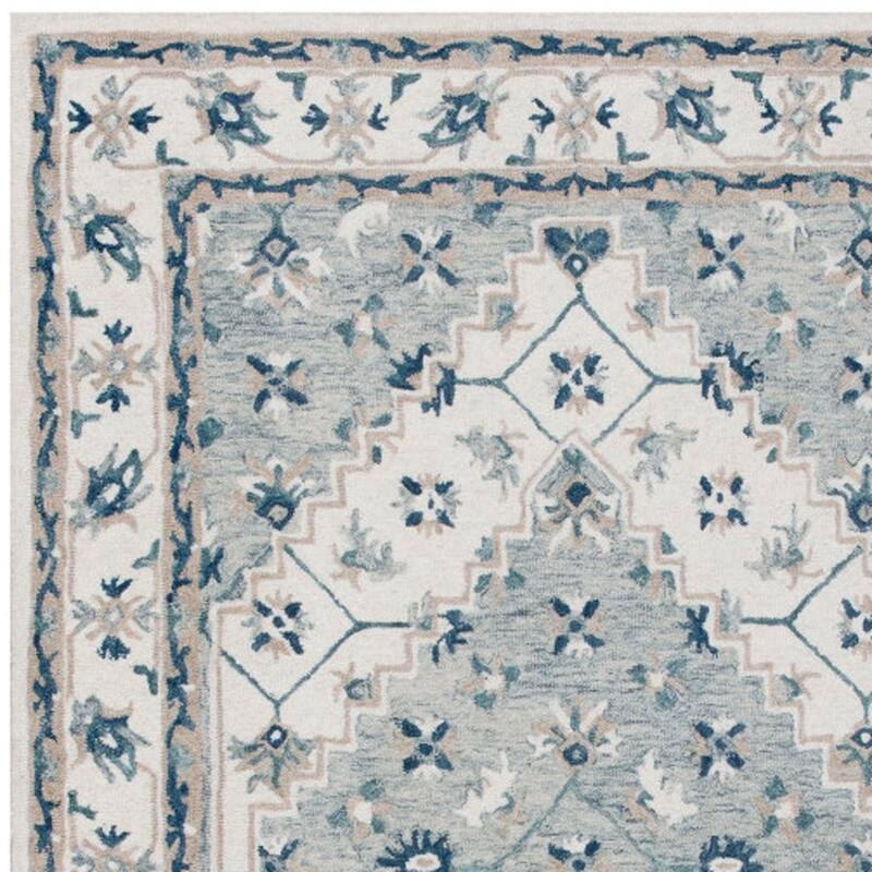 Dahoy Hand Tufted Floral Traditional Area Rug By HomeRoots