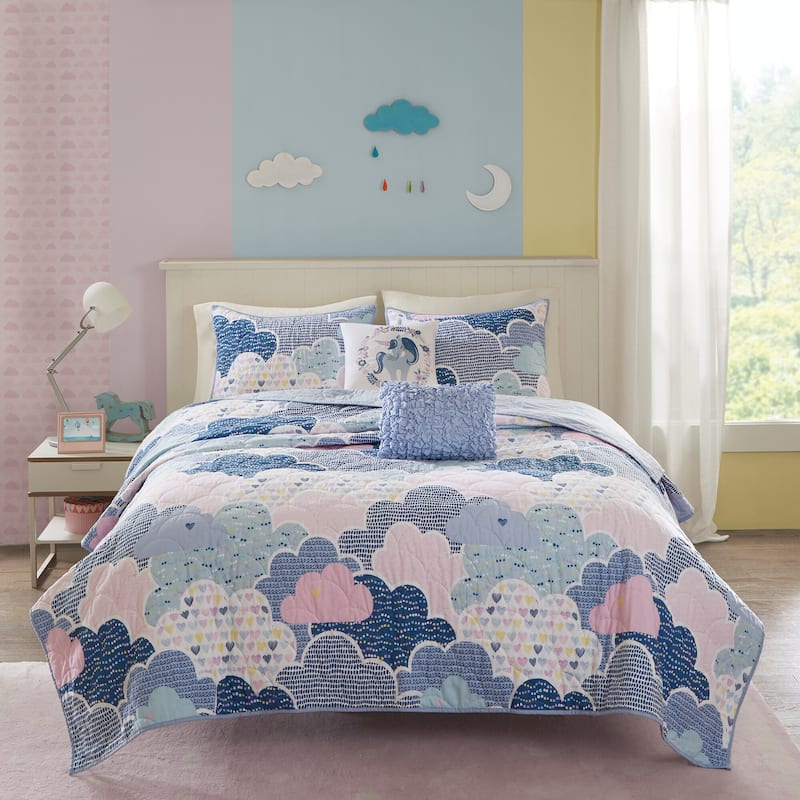 Intelligent Design KidsBliss Blue Reversible Cotton Quilt Set with Throw Pillows - Twin - Twin XL