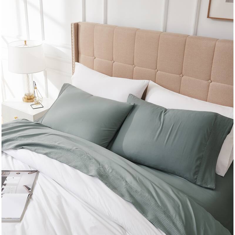Vilano 21-inch Extra Deep Pocket 4-Piece Bed Sheet Set with Pleated Hem