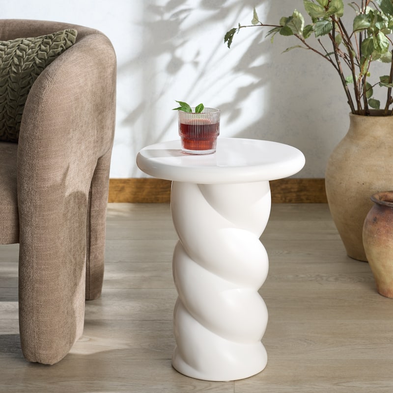 SAFAVIEH Couture Noelly Concrete Accent Table - 14"W x 14"D x 18"H
