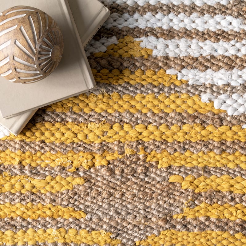 Nuloom Hand Braided Marla Denim And Jute Diamonds Area Rug