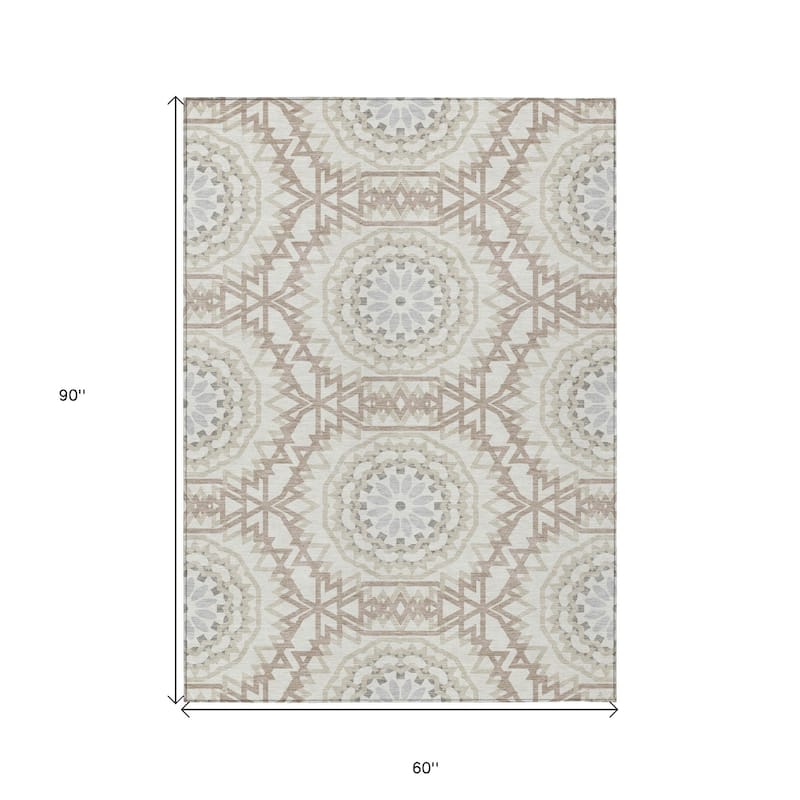 HomeRoots Floral Medallion Transitional Rectangle Outdoor Rug