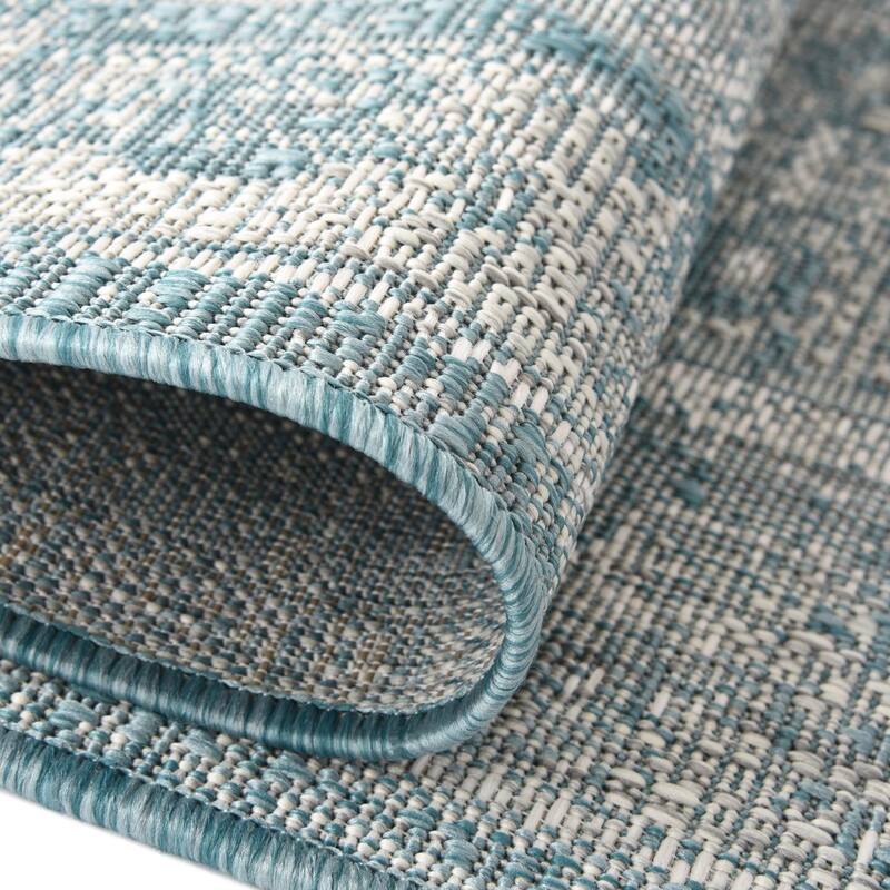 Outdoor Nirie Collection Area Rug