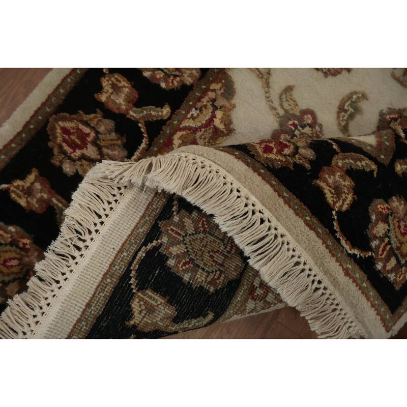 Hand Knotted Oriental Wool & Silk Carpet Traditional Floral Beige & Ivories Agra Runner Rug - 8' 0'' X 2' 6''