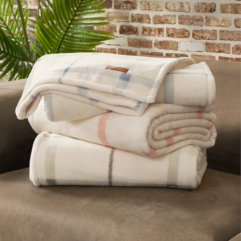 Lucky Brand Palmdale Throws Plush 50" x 70" Throw Blanket
