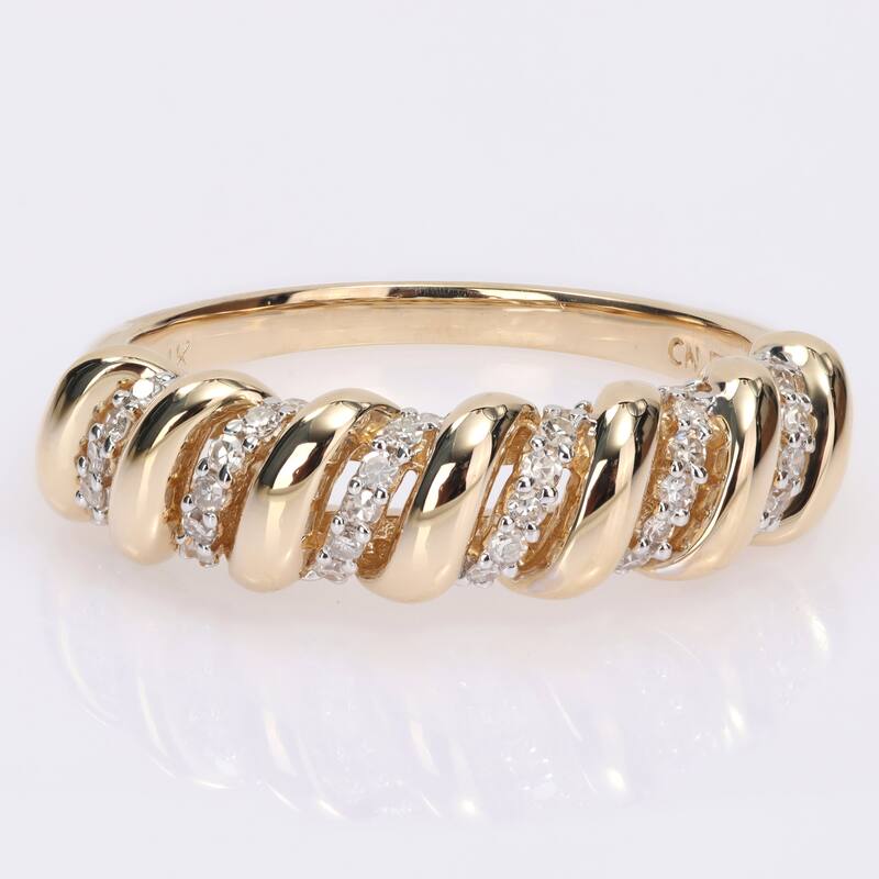 Miadora 1/5ct TDW Diamond Swirl Anniversary Band in 14k Yellow Gold