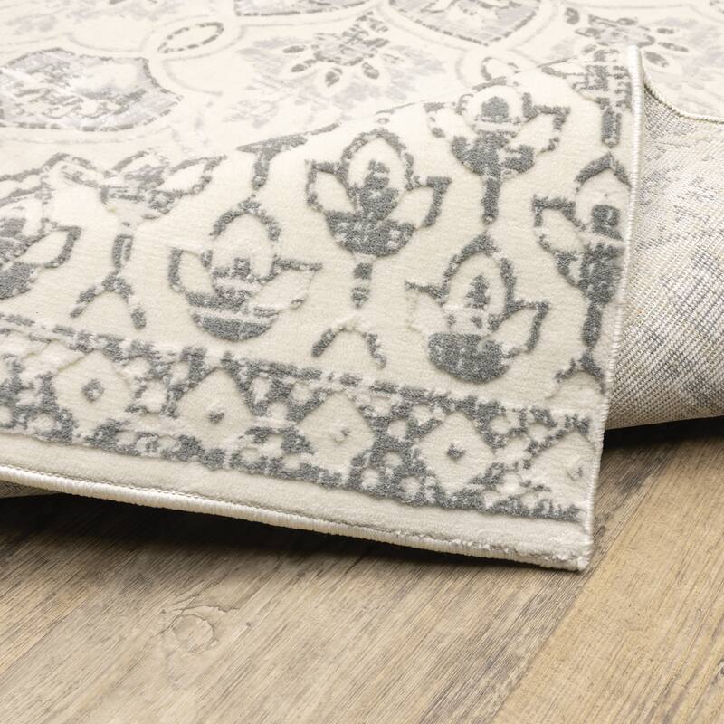 Style Haven Cosette Center Floral Medallion High-Low Pile Area Rug