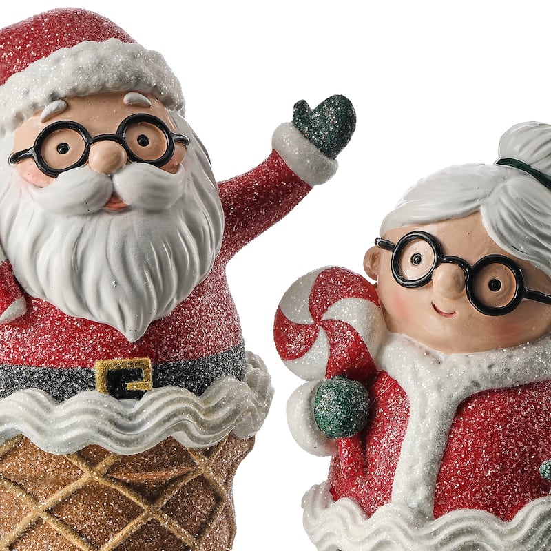 6" Resin Santa and Mrs Clause In Ice Cream Cone Set of 2