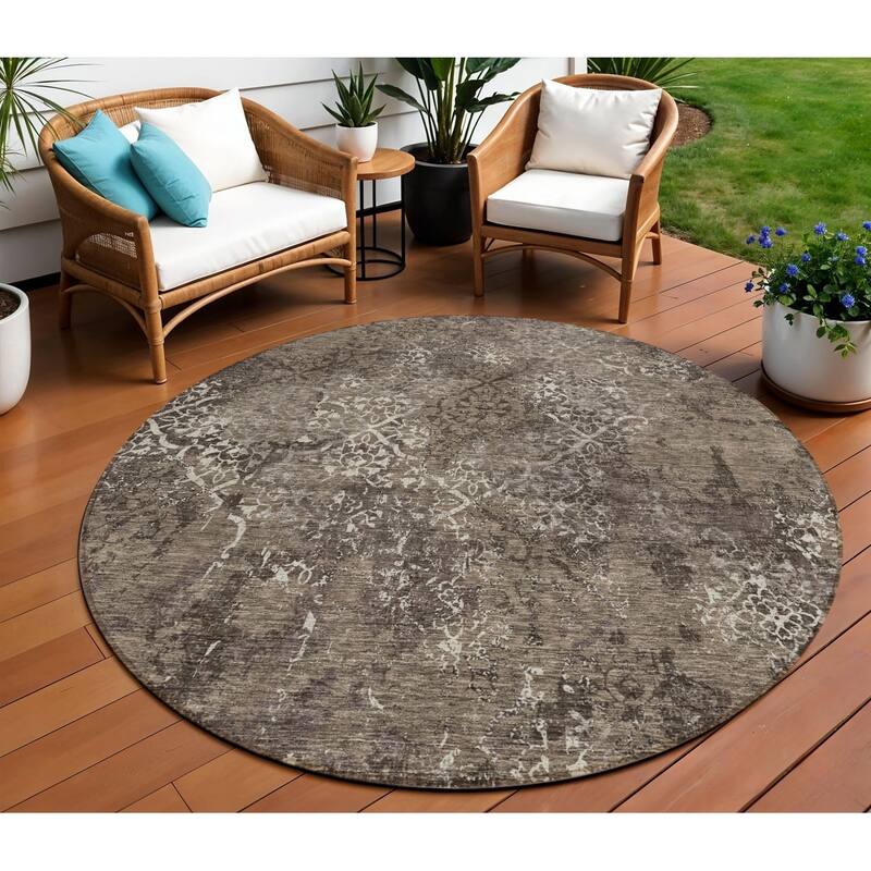 HomeRoots Floral Transitional Rectangle Outdoor Rug - 8' Round
