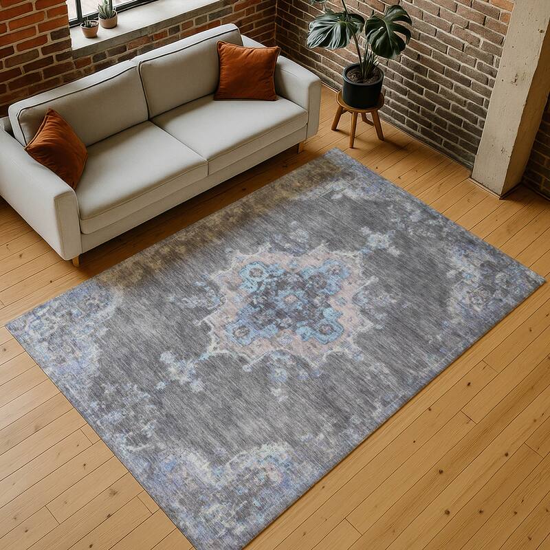 Machine Washable Indoor/ Outdoor Traditional Tabriz Chantille Rug