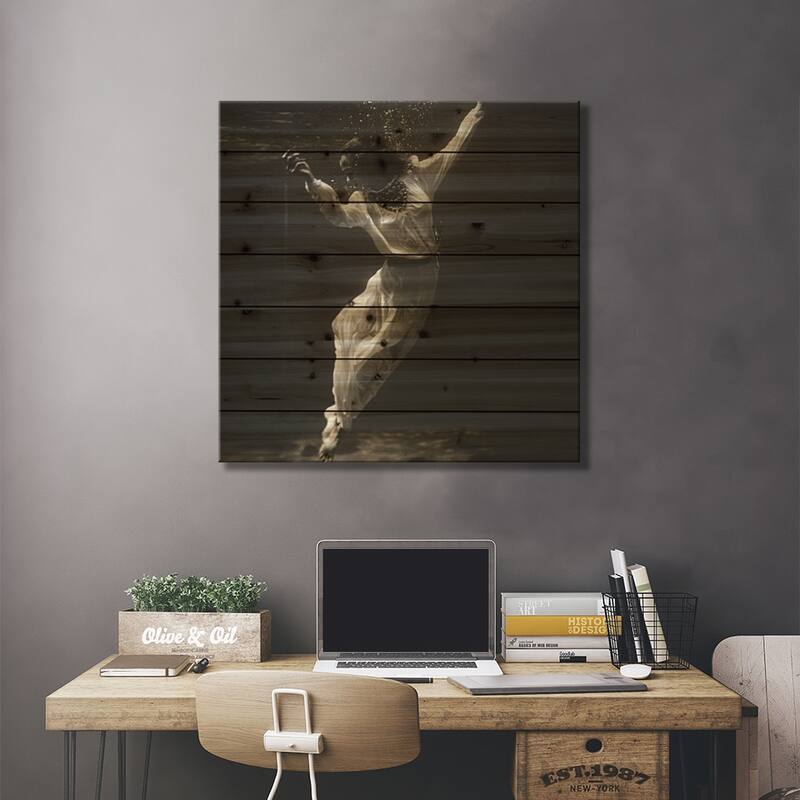Fashion Model Underwater in Dolphin Tank (MarinelandFlorida) Print On Wood by Toni Frissell - Multi-Color