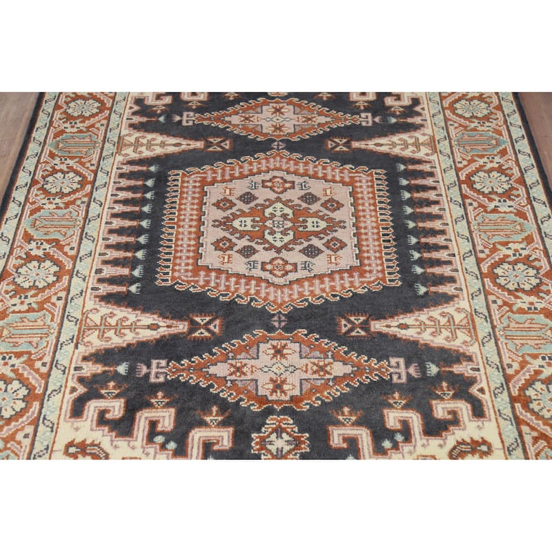 Geometric Viss Indian Area Rug Handmade Wool Carpet - 6'0" x 8'10"