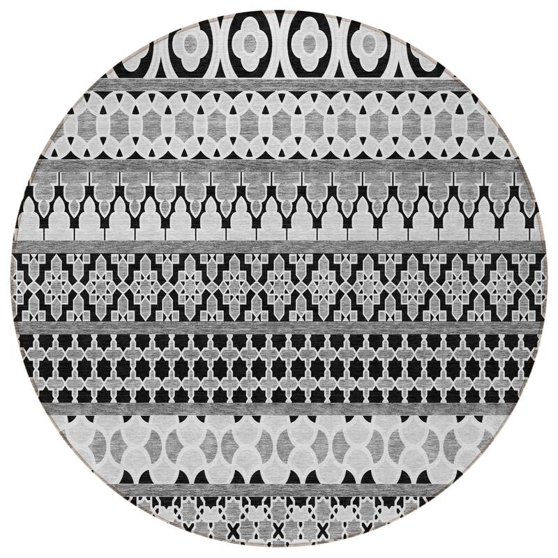 HomeRoots Quatrefoil Transitional Rectangle Outdoor Rug