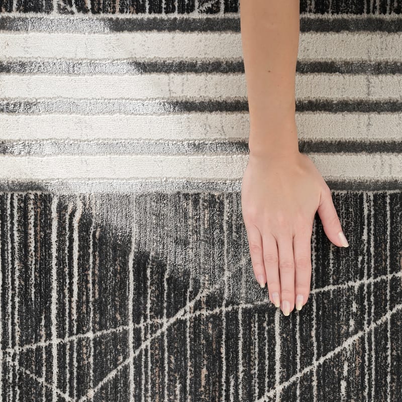Nourison Desire Indoor Area Rug