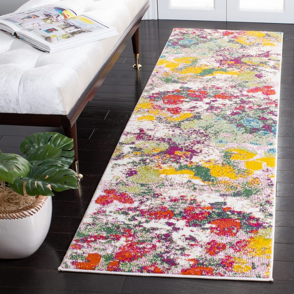 SAFAVIEH Watercolor Sophie Modern Abstract Rug