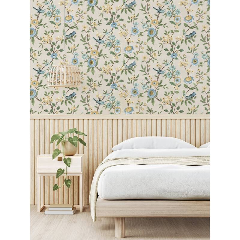 Fine Decor Elspeth Light Yellow Floral Trail Wallpaper