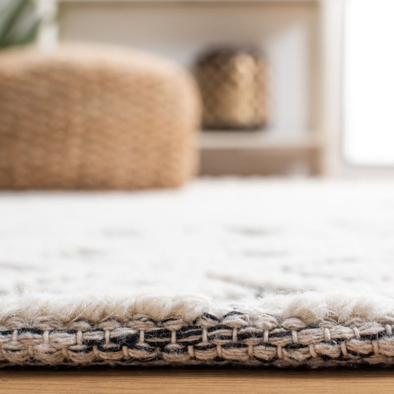 SAFAVIEH Handmade Vermont Terra Trellis Wool Rug