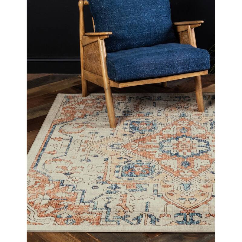 Traditional Hadeya Collection Area Rug