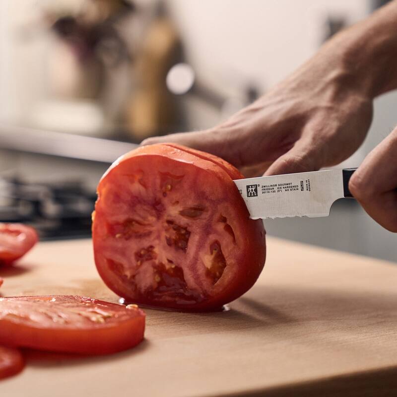 ZWILLING Gourmet 5-inch Z15 Serrated Utility Knife