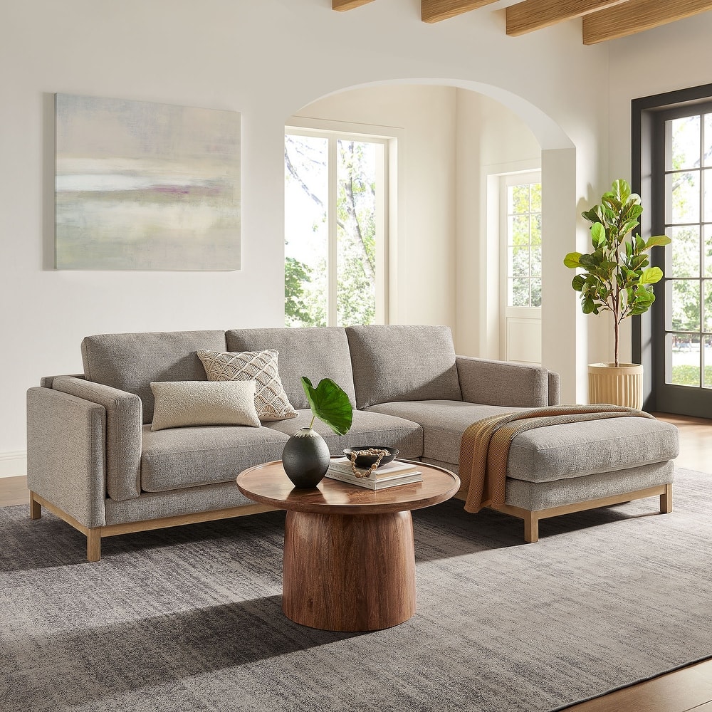 Roscoe Right-Facing Upholstered Sectional Sofa with Chaise