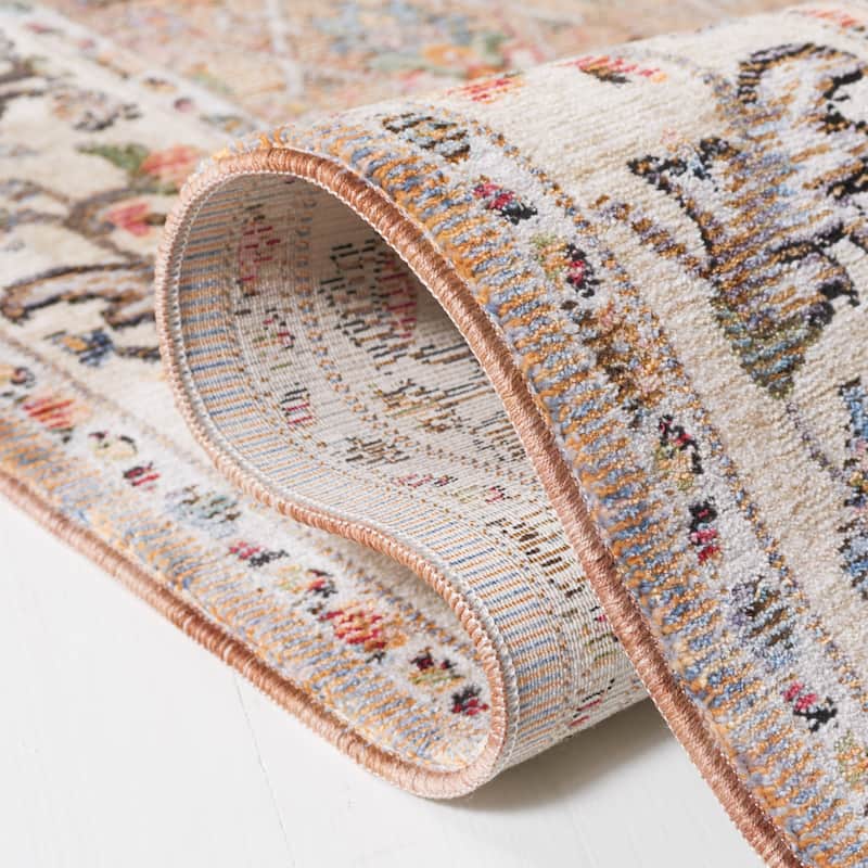SAFAVIEH Crimson Nouha Oriental Rug