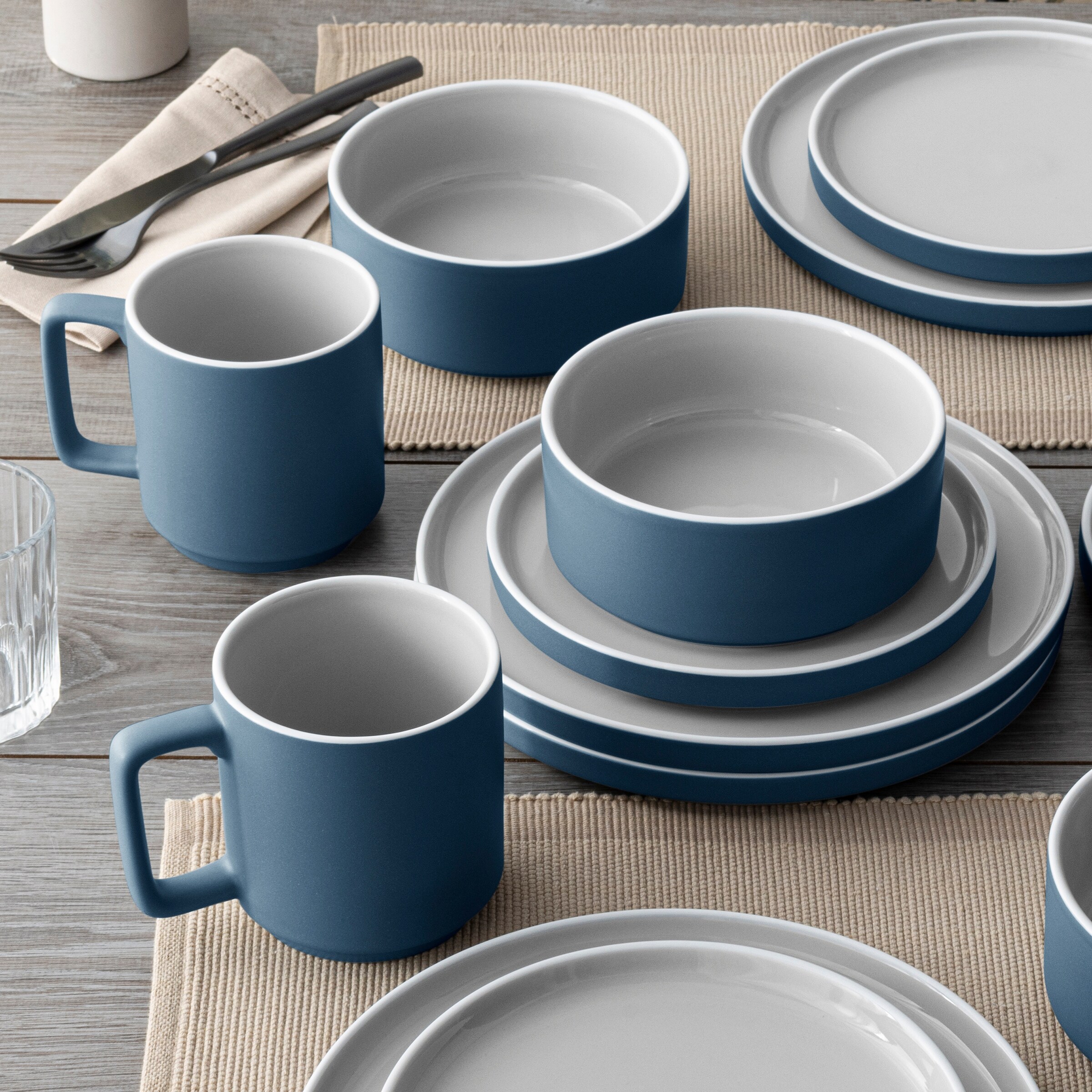 Noritake ColorTrio 16-Piece Stax Dinnerware Set, Service For 4