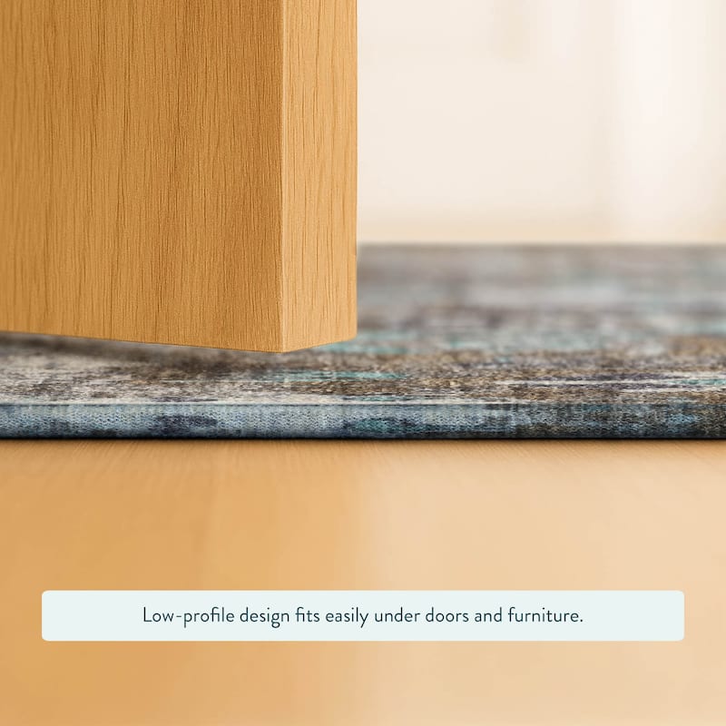 Machine Washable Indoor/ Outdoor Vintage Traditional Chantille Rug