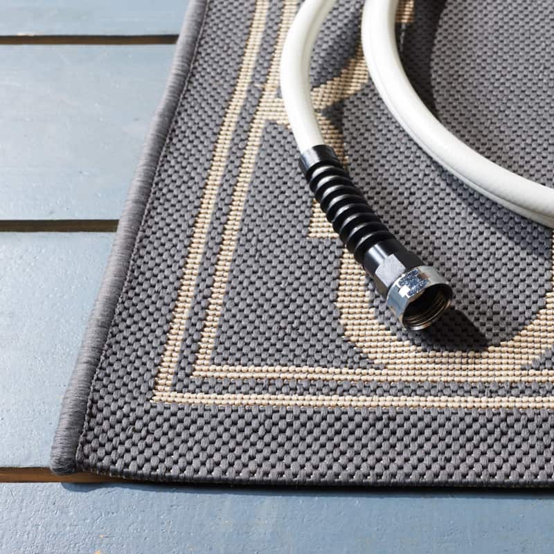 SAFAVIEH Courtyard Sufia Waterproof Trellis Backyard Patio Rug