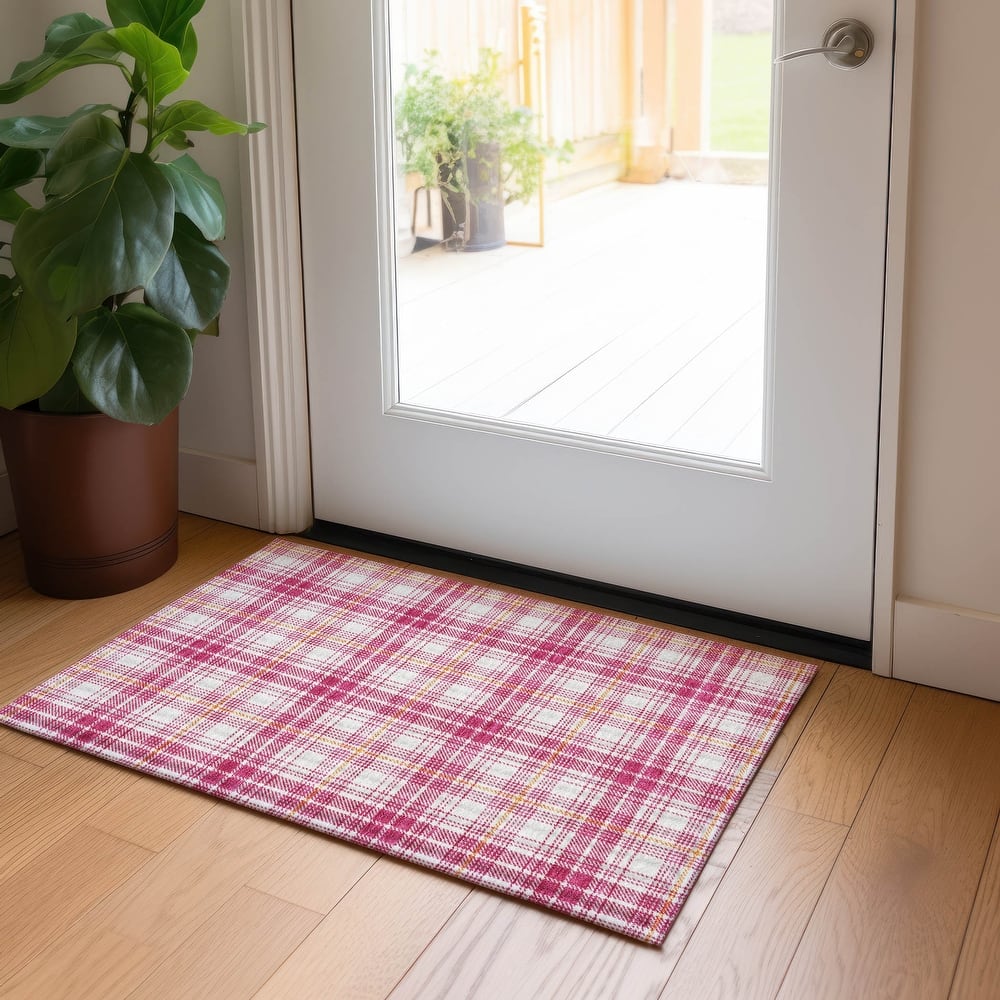 Machine Washable Indoor/ Outdoor Plaid Chantille Rug