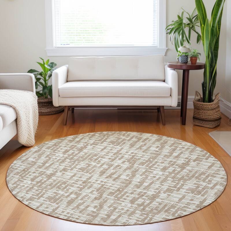 Machine Washable Indoor/ Outdoor Modern Crosshatch Chantille Rug - Tan - 8' x 8'