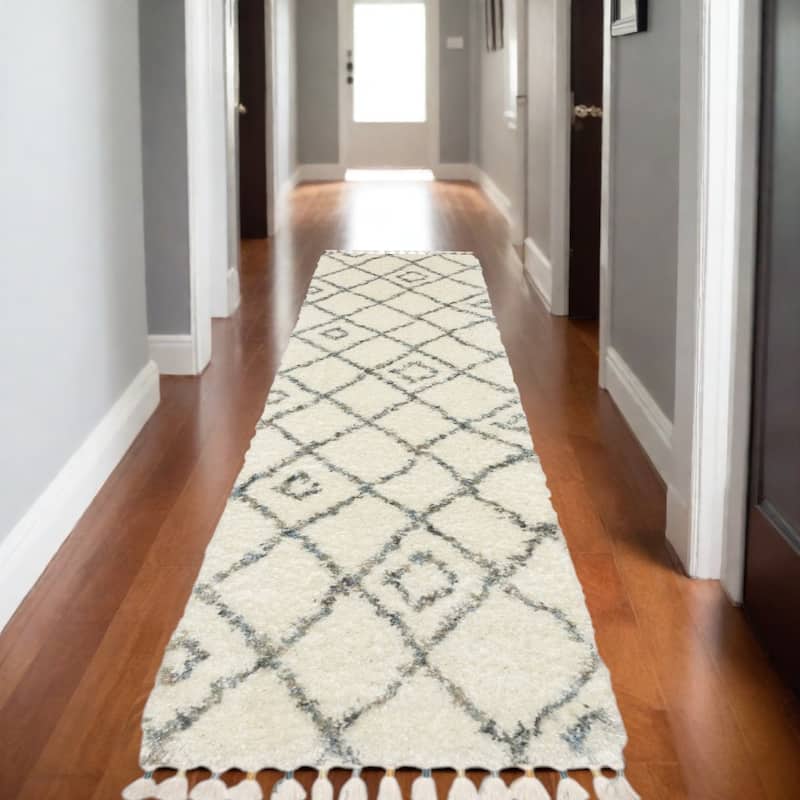 HomeRootsDiamond Casual Runner Area Rug - 92.52' X '26.77' X '1.77