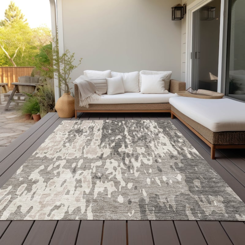 Machine Washable Indoor/ Outdoor Abstract Contemporary Chantille Rug - Taupe - 3' x 5'
