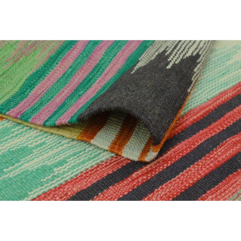 Flatweave Zafir Ivory/Green Rug - 5'9" x 8'2"