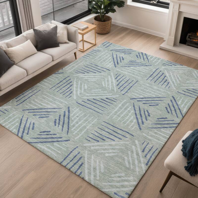 Machine Washable Indoor/ Outdoor Geo Dia Chantille Rug