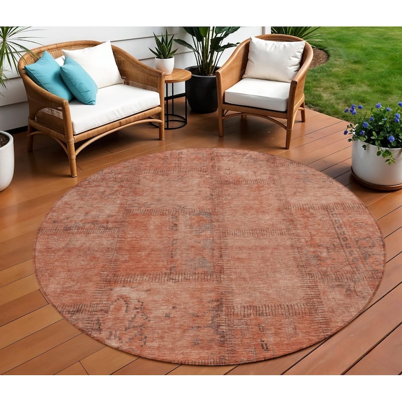 HomeRoots Patchwork Transitional Rectangle Outdoor Rug - 8' Round