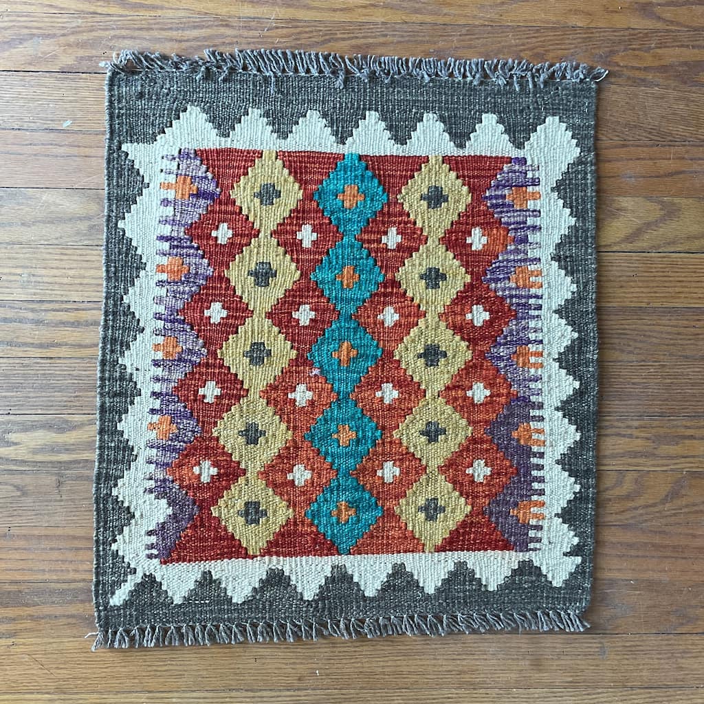 HERAT ORIENTAL Afghan Handwoven Tribal Mimana Kilim - 1'8" x 1'8"