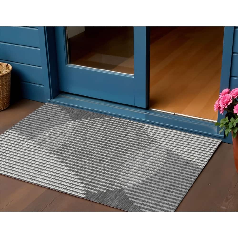 HomeRoots Geometric Transitional Rectangle Outdoor Rug