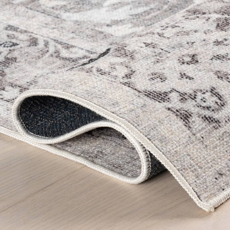 Nuloom Florrie Medallion Machine Washable Area Rug