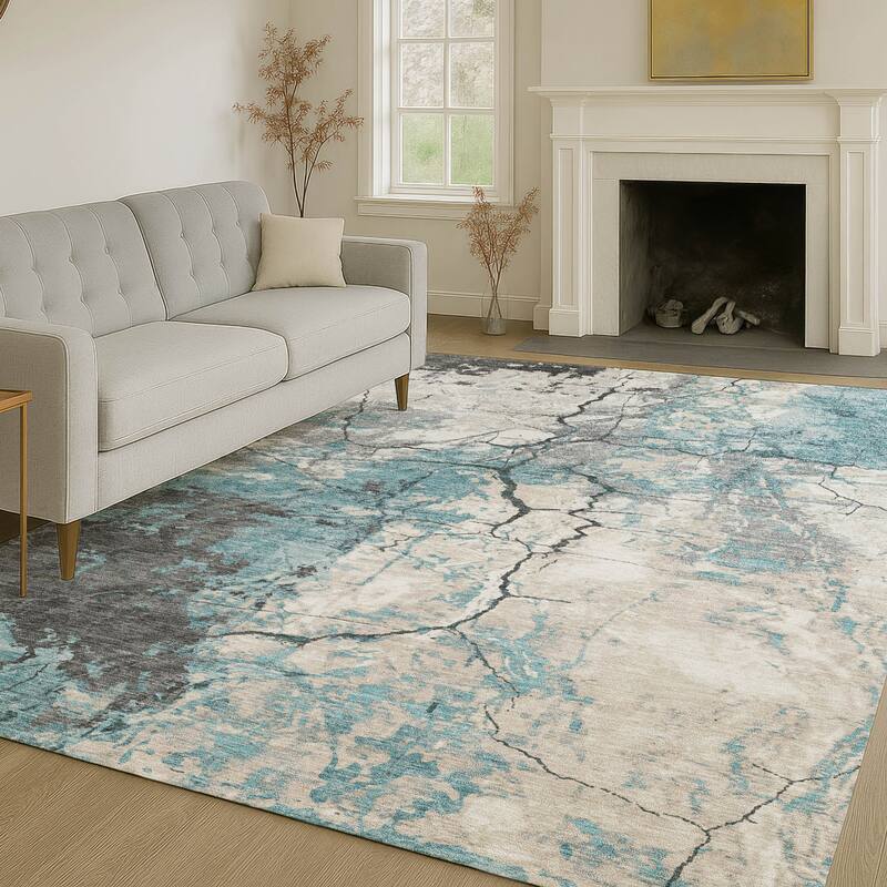 Machine Washable Indoor/ Outdoor Modern Crackle Chantille Rug