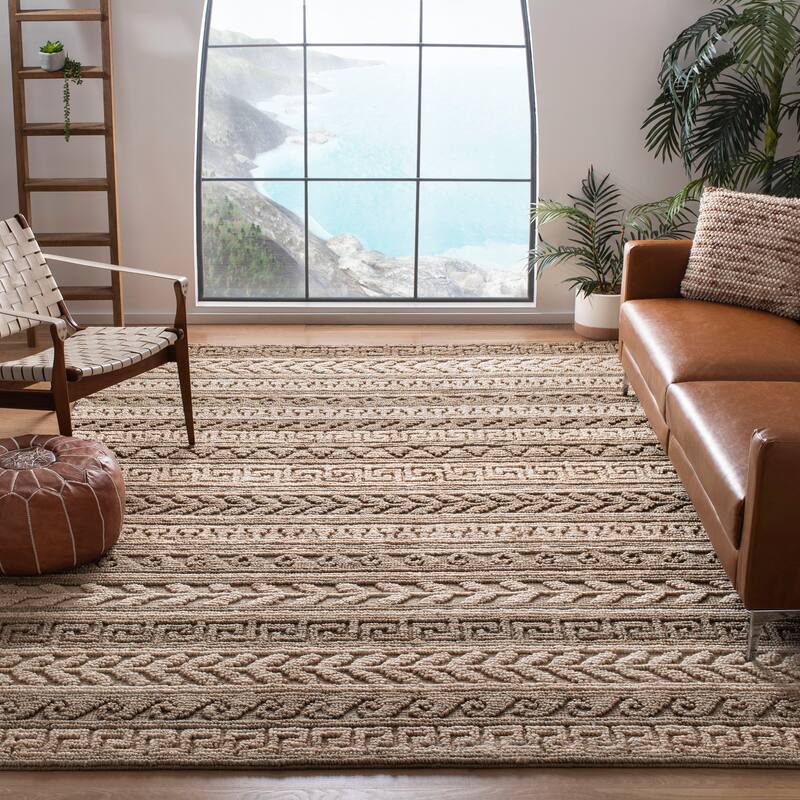 SAFAVIEH Handmade Natural Fiber Akeelah Jute Rug - 8' x 10' - Green/Ivory